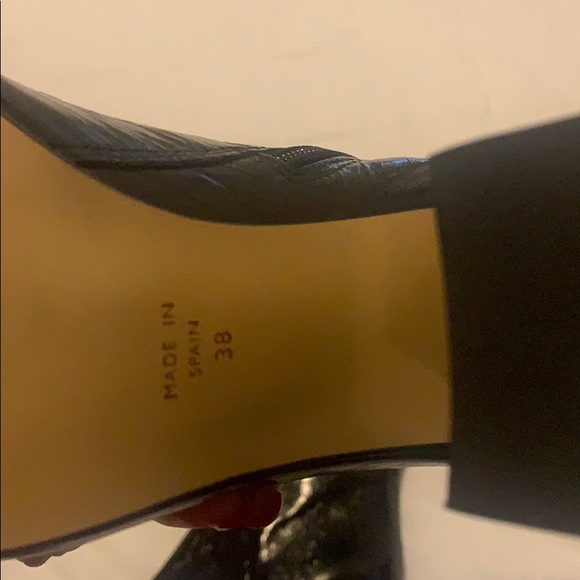 L’intervalle square toed booties! - Picture 3 of 13